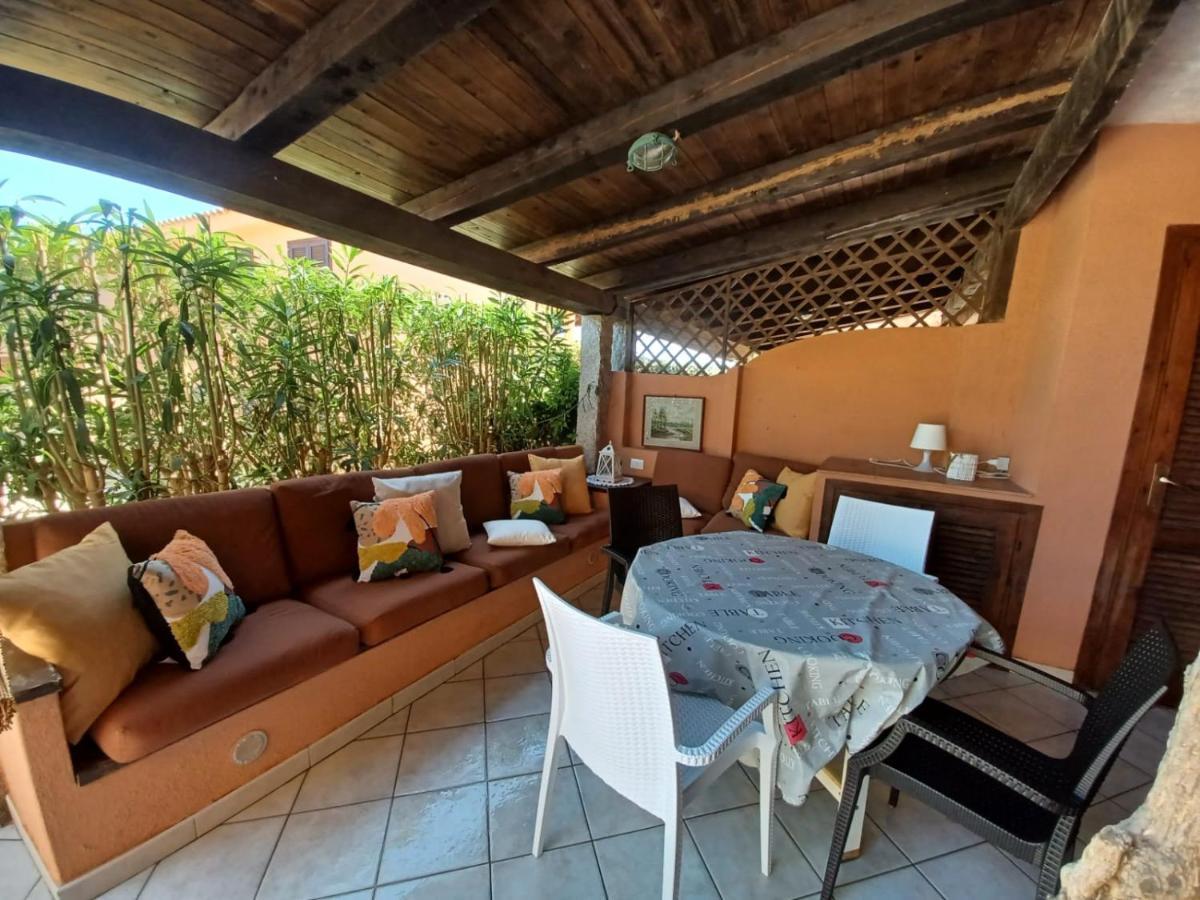 Casa Sibilla Bi-Locale Con Terrazza A 60 Metri Dal Mare Lägenhet Marinella  Exteriör bild