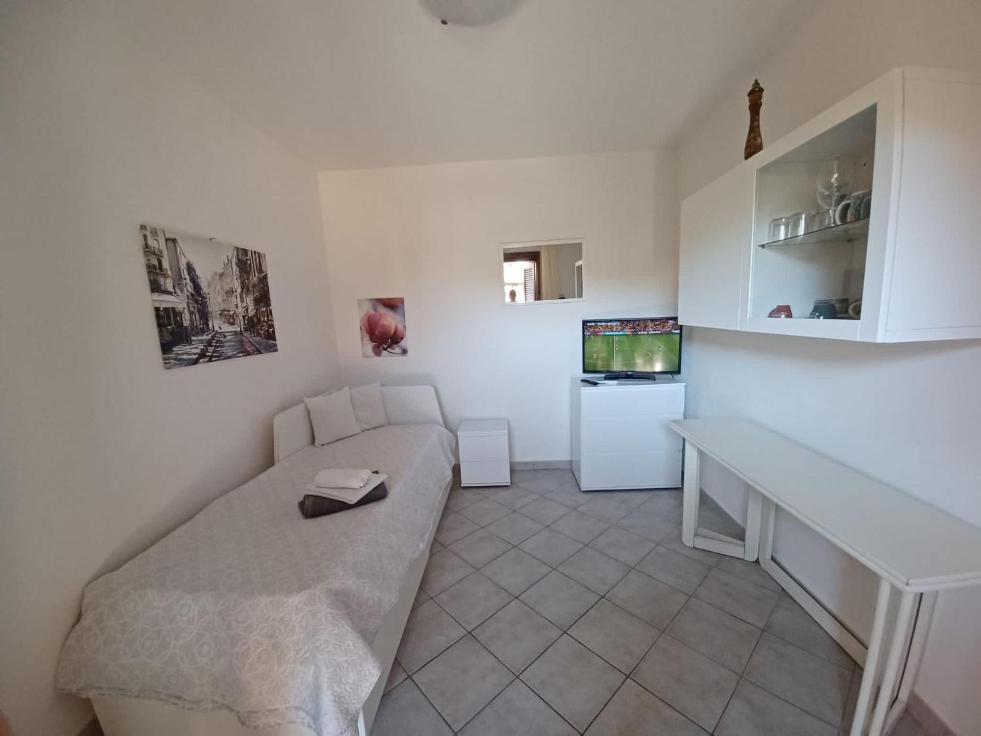 Casa Sibilla Bi-Locale Con Terrazza A 60 Metri Dal Mare Lägenhet Marinella  Exteriör bild