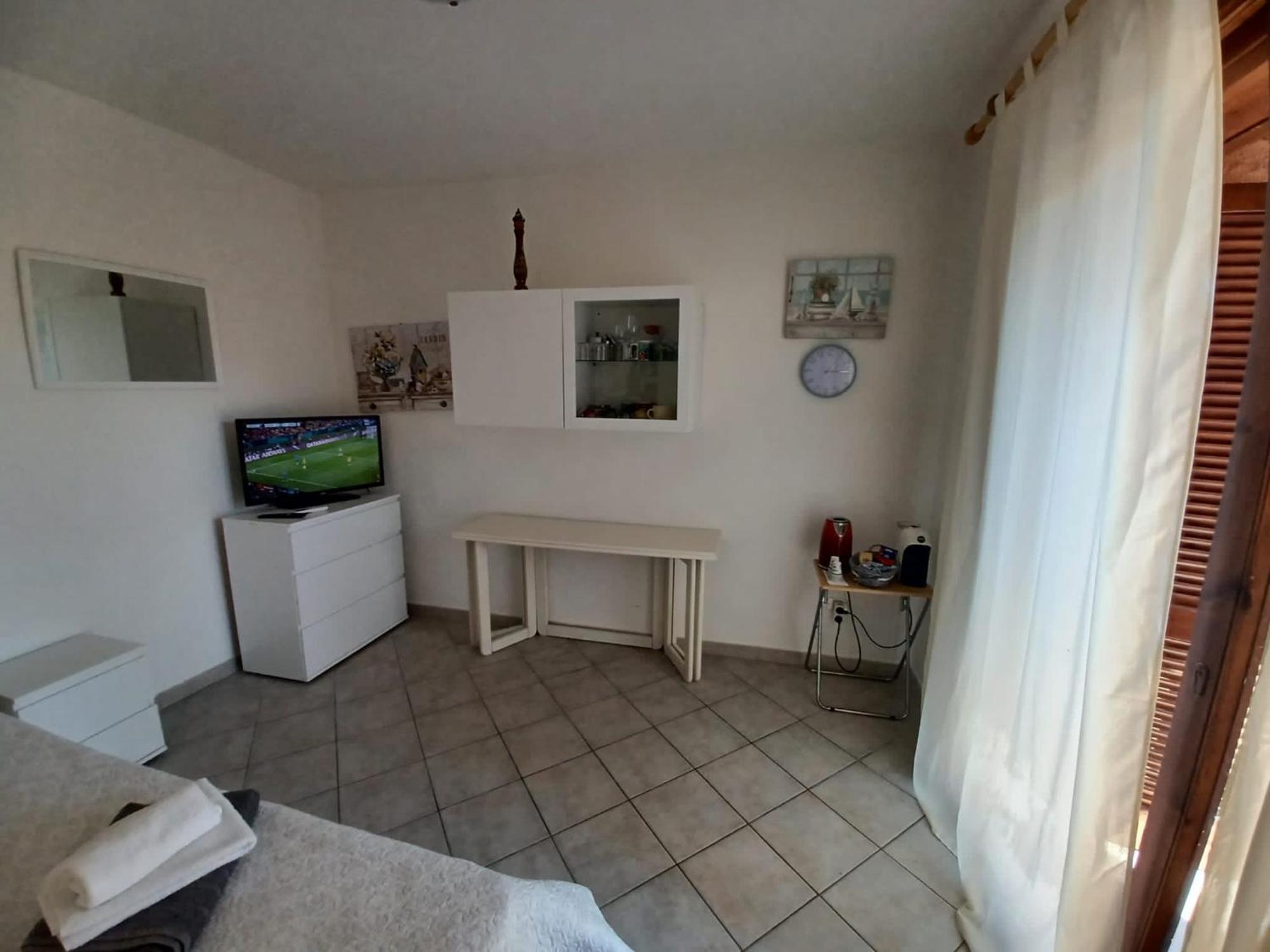 Casa Sibilla Bi-Locale Con Terrazza A 60 Metri Dal Mare Lägenhet Marinella  Exteriör bild